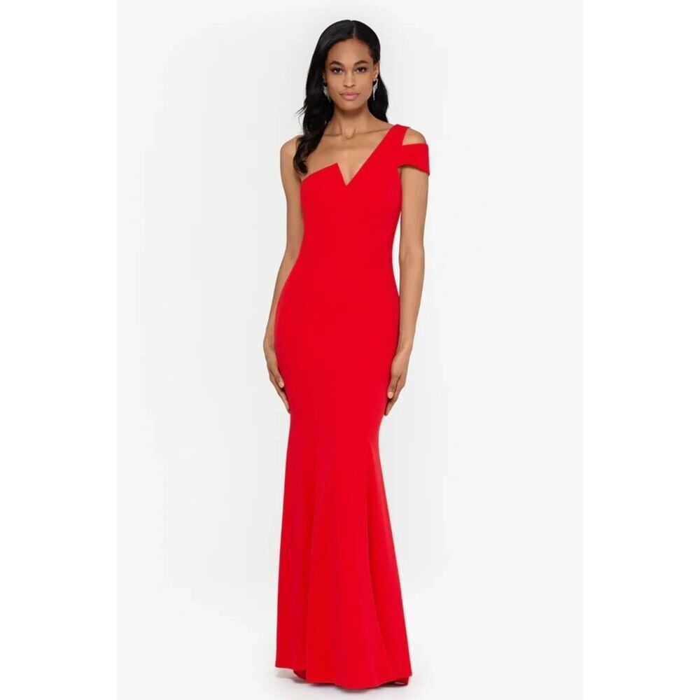 Betsy Adam "PAULINA" CUTOUT ONE SHOULDER FLOOR LENGTH GOWN Red Size 14 NWT